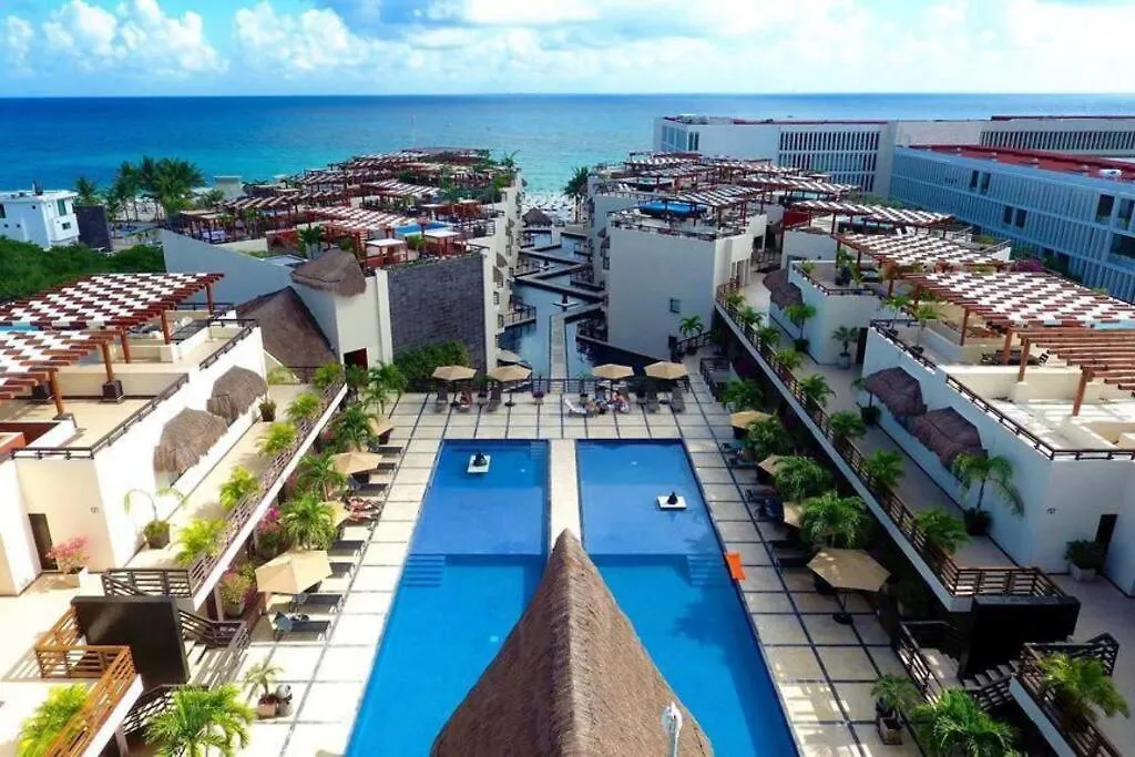 신데 델 카르멘 Coastal Serenity: Mangrove View Studio 아파트